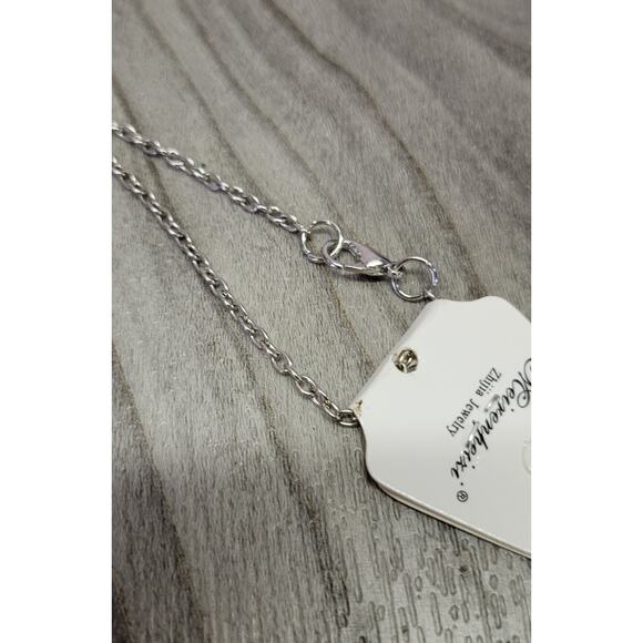 Golden Snitch on a silver 20" chain - Picture 3 of 4